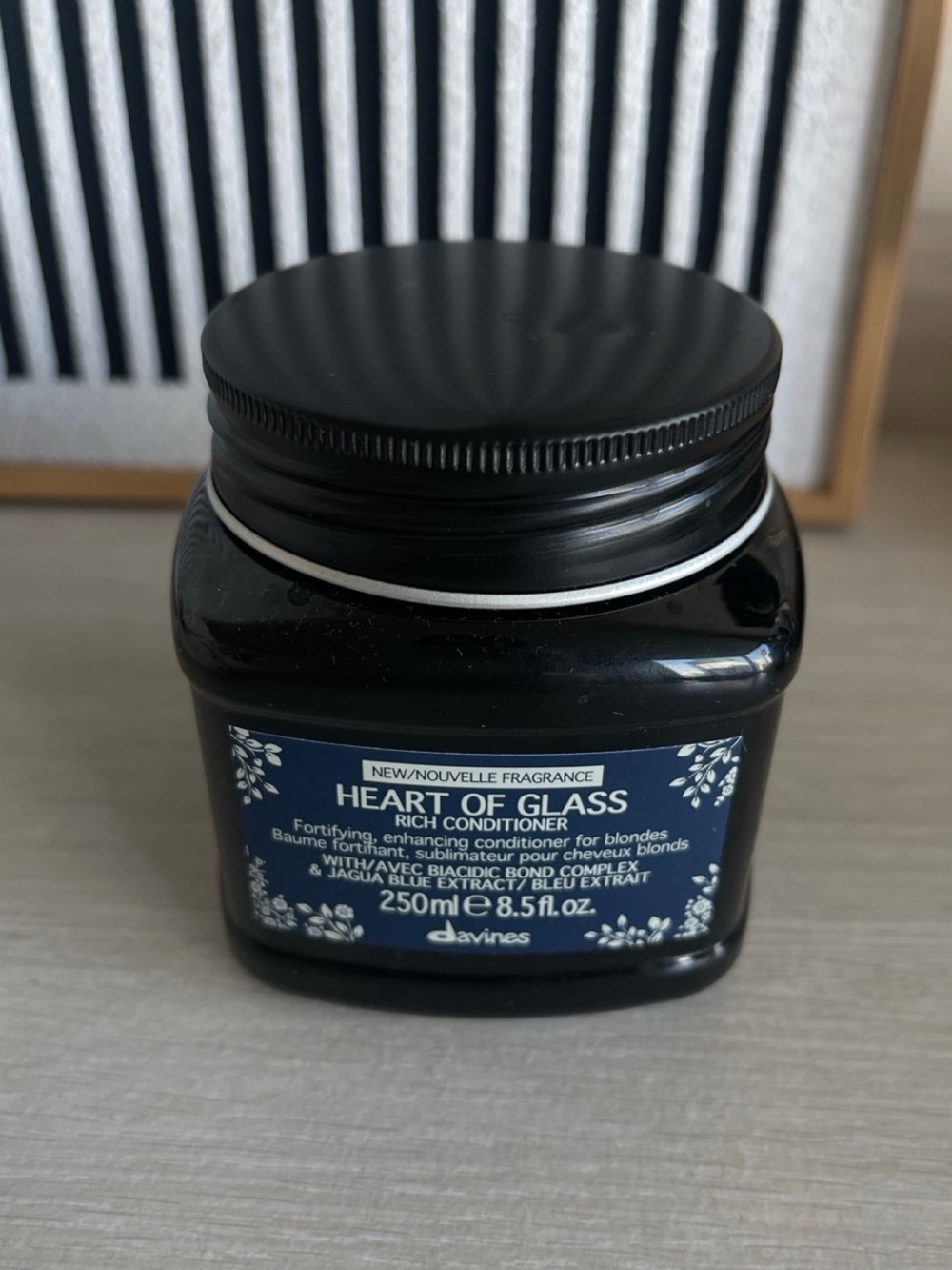Davines Heart of Glass Rich Conditioner for Blonde Hair - Picture 2 of 2